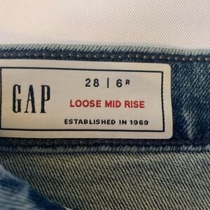 GAP Loose Mid Rise Jeans - Light Blue Denim